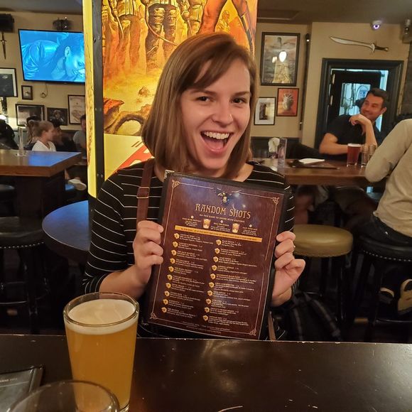 Meet your Posher, Steffi - Picture 1 of 1